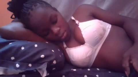 sweetvallerie online show from March 2026 09:37:01 AM