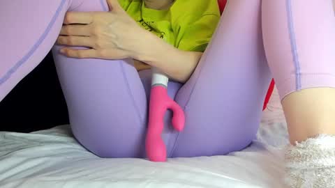 Mia online show from January 2025 12:37:02 AM