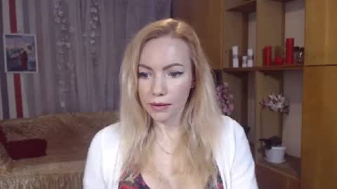 Snapshot of sweety_friend chatting on January 2025 07:10:02 PM Sweety friend online show from January 2025 07:10:02 PM