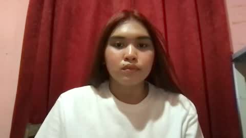 Snapshot of sweety_heart18 chatting on May 2026 05:58:01 AM sweety_heart18 online show from May 2026 05:58:01 AM