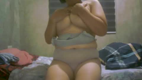 Snapshot of sweety_jhones chatting on October 2025 12:45:02 PM jhones online show from October 2025 12:45:02 PM