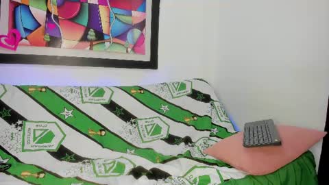 Snapshot of sweety_milk_ chatting on June 2026 01:42:02 PM Sweety online show from June 2026 01:42:02 PM