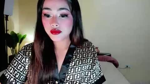 sweety_shane online show from February 2026 05:00:01 PM