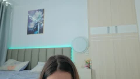 Vikky online show from April 2026 12:12:01 AM