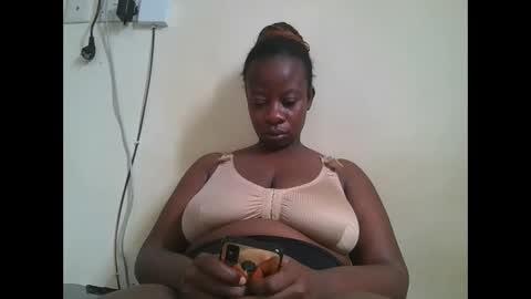 Snapshot of sweetyass25 chatting on September 2025 06:13:02 AM sweetyass25 online show from September 2025 06:13:02 AM