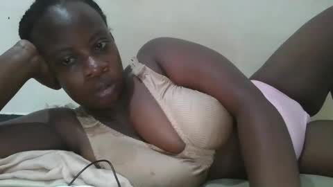 Snapshot of sweetyass25 chatting on September 2025 05:02:01 PM sweetyass25 online show from September 2025 05:02:01 PM