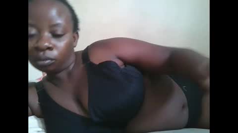 Snapshot of sweetyass25 chatting on September 2025 06:59:01 AM sweetyass25 online show from September 2025 06:59:01 AM