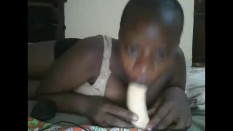 Snapshot of sweetyass25 chatting on October 2025 05:35:02 PM sweetyass25 online show from October 2025 05:35:02 PM