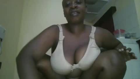 Snapshot of sweetyass25 chatting on October 2025 06:08:02 PM sweetyass25 online show from October 2025 06:08:02 PM