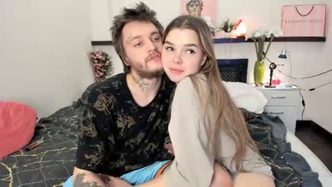 Olivia and oliver online show from June 2026 10:45:02 PM