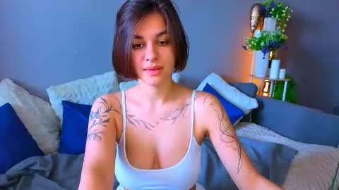 Snapshot of sweetykattyy chatting on July 2026 09:35:01 AM Katya online show from July 2026 09:35:01 AM
