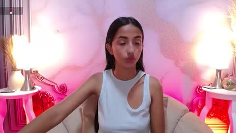 LAURA online show from September 2025 12:06:01 PM