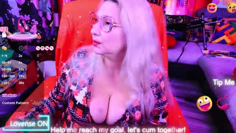 Lisa online show from December 2025 11:26:02 AM