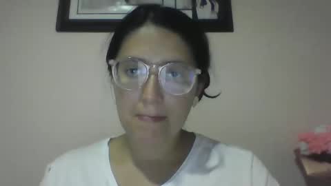 sweetyypeach online show from February 2025 03:42:01 AM