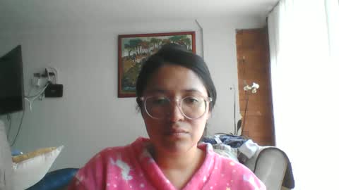 sweetyypeach online show from March 2025 01:27:02 PM