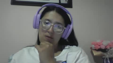 sweetyypeach online show from March 2025 03:13:01 AM