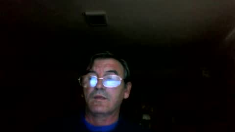 Snapshot of swergiu333 chatting on May 2026 05:13:02 AM Raymond online show from May 2026 05:13:02 AM