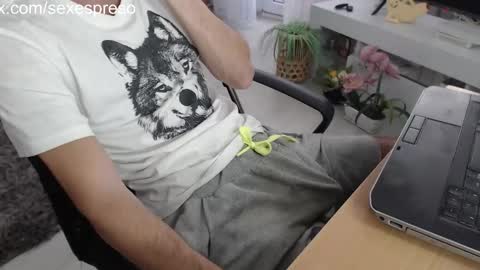 Snapshot of swetlittleboy4u chatting on November 2025 11:55:02 AM SwetLittleBoy4u online show from November 2025 11:55:02 AM