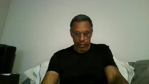 Snapshot of swimmerbod2495 chatting on June 2026 02:18:02 AM swimmerbod2495 online show from June 2026 02:18:02 AM