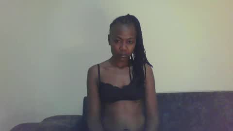 Snapshot of swtebony1 chatting on January 2025 10:53:02 PM ALICIA online show from January 2025 10:53:02 PM