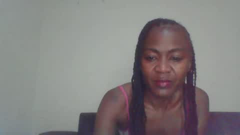 Snapshot of swtebony1 chatting on October 2025 10:33:02 PM ALICIA online show from October 2025 10:33:02 PM