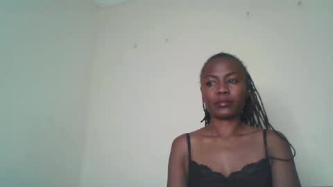 Snapshot of swtebony1 chatting on May 2026 10:48:01 PM ALICIA online show from May 2026 10:48:01 PM