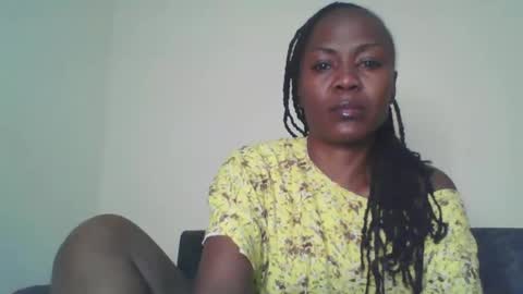 Snapshot of swtebony1 chatting on May 2026 10:37:02 PM ALICIA online show from May 2026 10:37:02 PM
