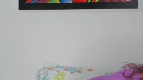 Lilly  online show from February 2025 05:00:01 AM