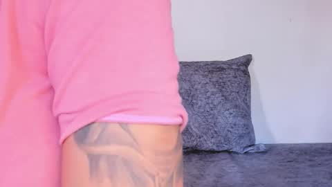 Lilly  online show from October 2025 07:14:01 PM