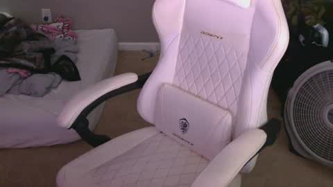 sxrrylol online show from July 2026 10:06:02 PM
