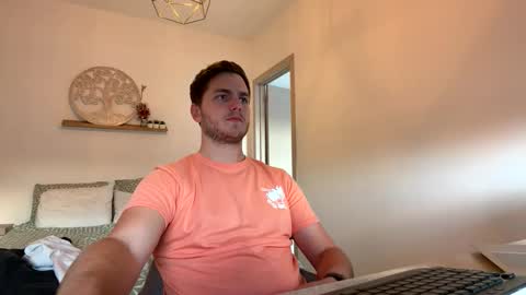 syl092 online show from April 2026 05:43:02 PM