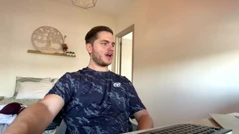 syl092 online show from April 2026 11:03:02 AM