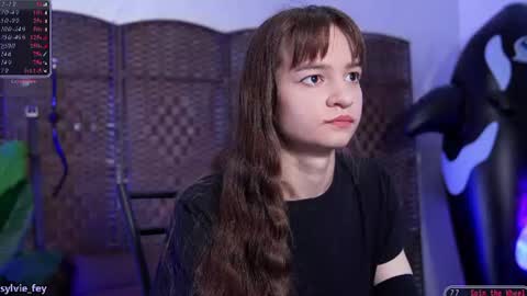 Snapshot of sylvie_fey chatting on July 2026 01:19:01 AM Sylvie online show from July 2026 01:19:01 AM