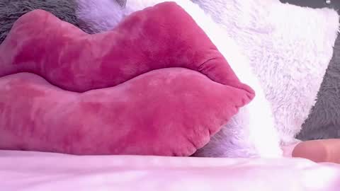 symphonny online show from December 2024 06:38:01 PM