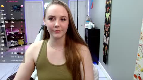 Snapshot of syndica chatting on January 2025 11:43:01 PM Jennah online show from January 2025 11:43:01 PM