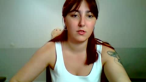 Sarah online show from September 2025 08:19:01 PM
