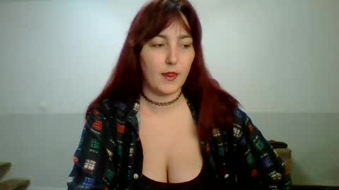 Sarah online show from September 2025 04:19:01 PM