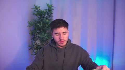 t0ny_wylie online show from November 2025 10:15:01 AM