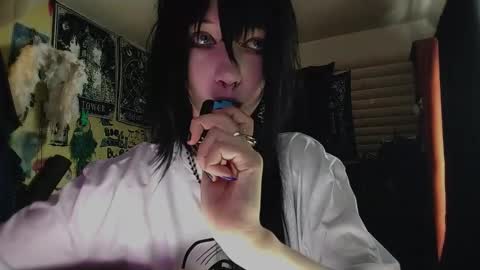 Lina online show from February 2026 11:36:02 AM