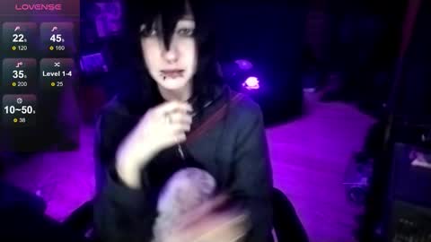 Lina online show from February 2026 03:22:01 PM