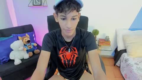 Tashi00 online show from March 2026 09:21:01 PM