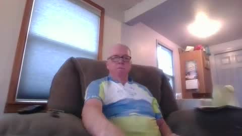 tacrunner66_ online show from October 2025 03:44:01 PM