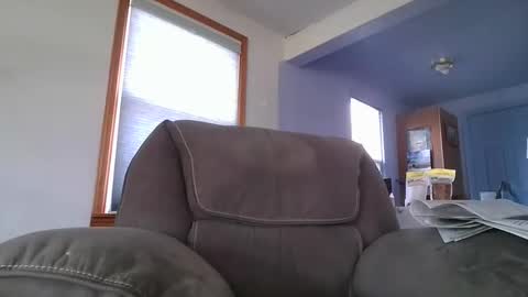 tacrunner66_ online show from April 2026 10:14:02 PM
