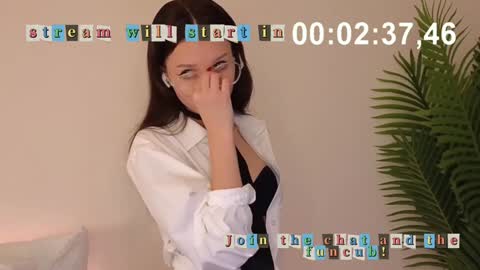 Mary online show from December 2024 09:37:02 AM