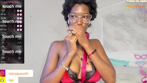 Snapshot of tahira_21 chatting on February 2025 10:29:02 PM Tahira online show from February 2025 10:29:02 PM