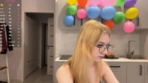 Tessa online show from April 2026 12:24:01 PM