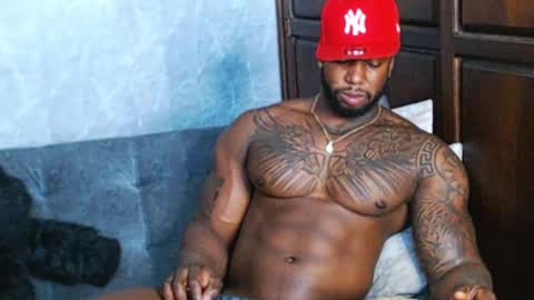 Tairon Tucke online show from December 2024 06:14:01 AM