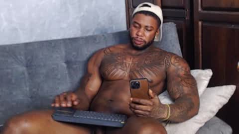 Tairon Tucke online show from January 2025 03:34:02 AM