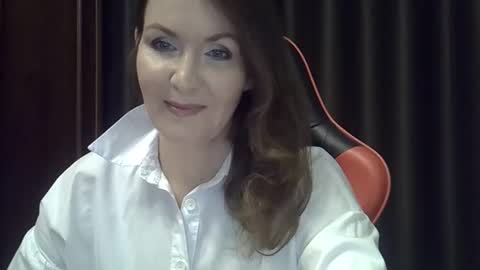 Snapshot of taisialucky77 chatting on October 2025 02:04:02 PM taisialucky77 online show from October 2025 02:04:02 PM