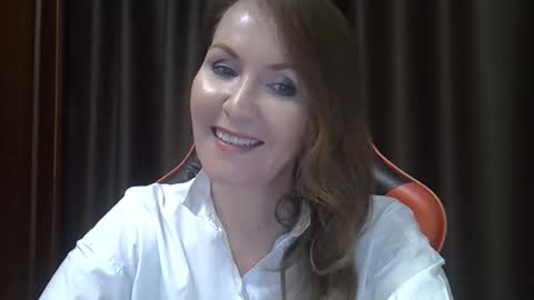 Snapshot of taisialucky77 chatting on October 2025 05:25:01 PM taisialucky77 online show from October 2025 05:25:01 PM